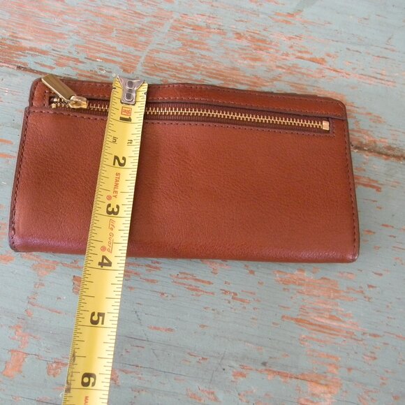 FOSSIL TAN BROWN LEATHER LARGE SNAP CLOSURE WALLET - Picture 4 of 6
